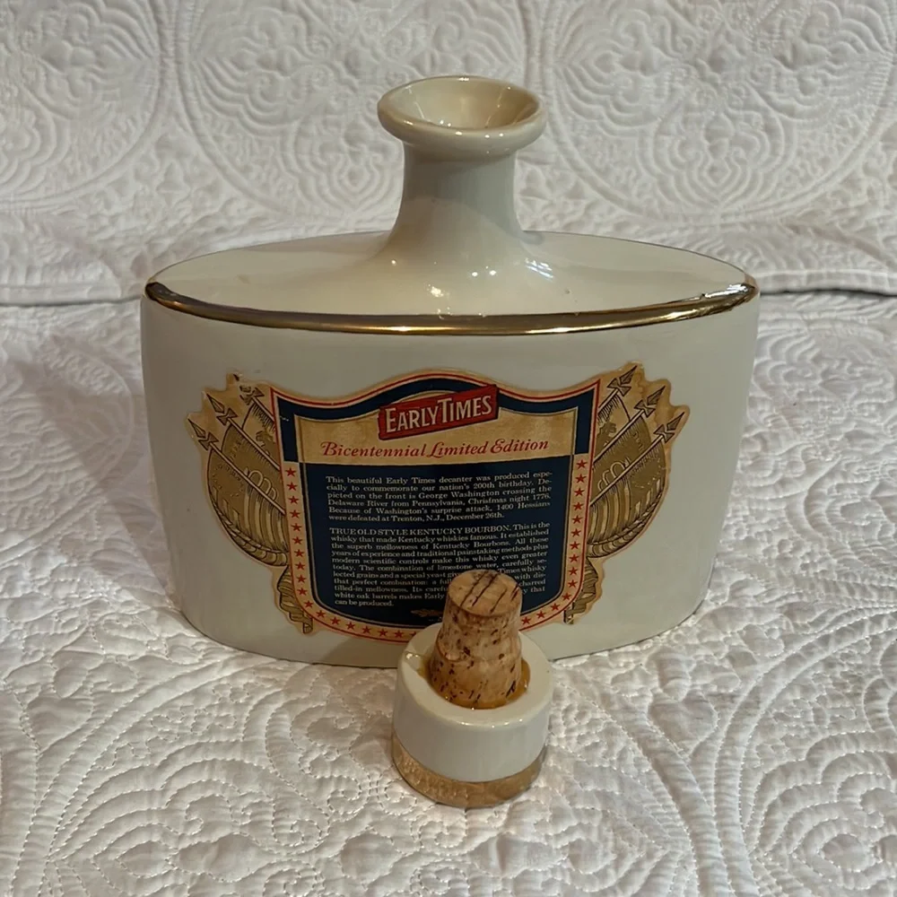 Decanter Bottle Virginia‎ Early Times American Revolution Bicentennial 1776-1976